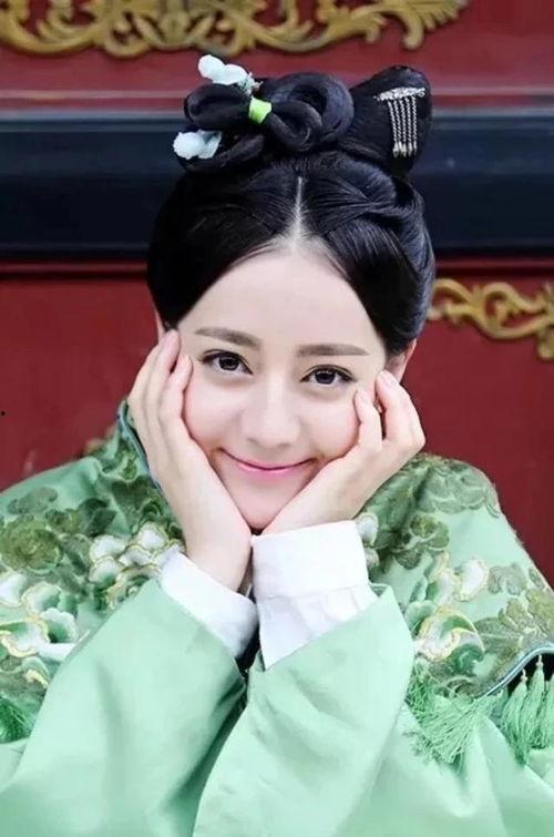 娱乐吃瓜君吴磊和热巴,娱乐圈的甜蜜“瓜”  第3张
