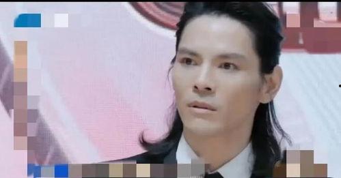 娱乐圈吃瓜大姨是谁啊,揭秘神秘吃瓜大姨背后的故事
