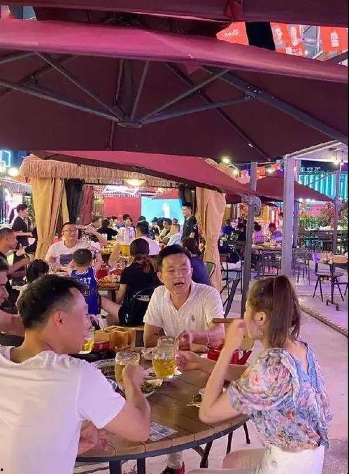 吃瓜群众娱乐大百科视频,揭秘娱乐圈幕后故事与趣味瞬间 第3张 吃瓜群众娱乐大百科视频,揭秘娱乐圈幕后故事与趣味瞬间 第3张