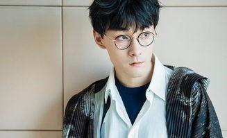 娱乐圈吃瓜群龚俊是谁呀,娱乐圈吃瓜群中的璀璨明星  第3张