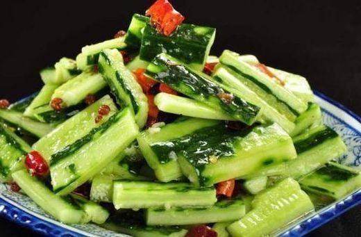 娱乐圈吃瓜炒菜是什么意思,揭秘明星幕后故事与八卦风云  第3张