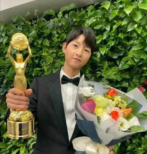 娱乐圈吃瓜爆料李易峰,揭秘明星背后的真相 第2张 娱乐圈吃瓜爆料李易峰,揭秘明星背后的真相 第2张