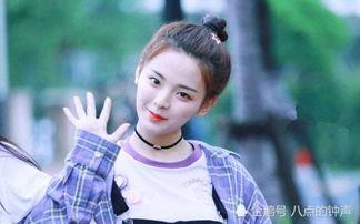 吃瓜娱乐圈杨超越是谁,娱乐圈的“吃瓜”焦点与她的成长之路 第2张 吃瓜娱乐圈杨超越是谁,娱乐圈的“吃瓜”焦点与她的成长之路 第2张