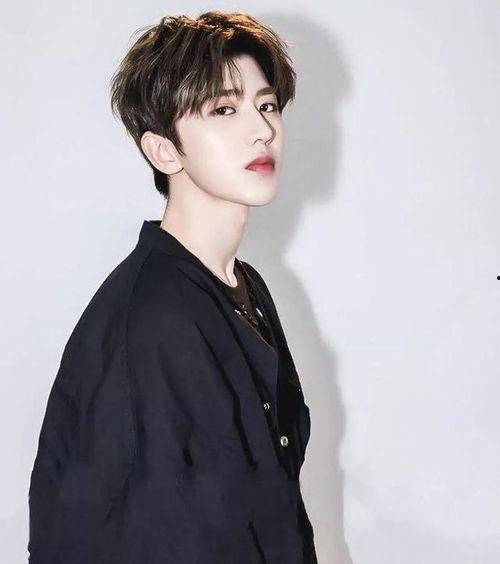 娱乐吃瓜八卦蔡徐坤视频,娱乐八卦中的明星生活 第3张 娱乐吃瓜八卦蔡徐坤视频,娱乐八卦中的明星生活 第3张