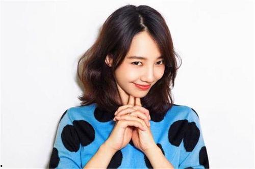 为了吃瓜她进入了娱乐圈,她如何踏入娱乐圈的奇幻之旅 第2张 为了吃瓜她进入了娱乐圈,她如何踏入娱乐圈的奇幻之旅 第2张