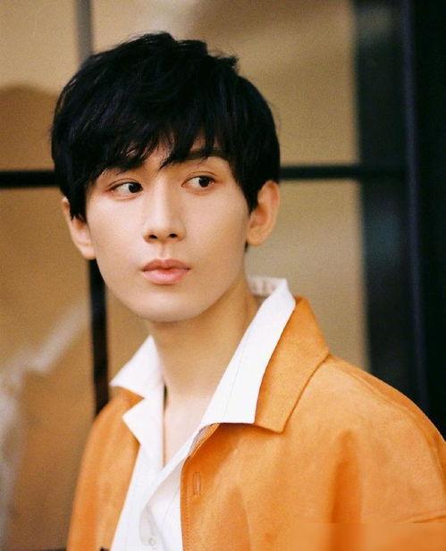 成毅娱乐圈吃瓜爆料图片,揭秘幕后真相 第2张 成毅娱乐圈吃瓜爆料图片,揭秘幕后真相 第2张