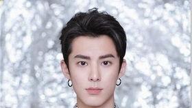 王鹤棣娱乐八卦吃瓜视频,揭秘明星幕后吃瓜瞬间 第3张 王鹤棣娱乐八卦吃瓜视频,揭秘明星幕后吃瓜瞬间 第3张