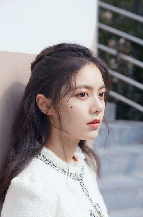 娱乐圈吃瓜合集赵今麦小说,娱乐圈吃瓜合集中的青春偶像 第3张 娱乐圈吃瓜合集赵今麦小说,娱乐圈吃瓜合集中的青春偶像 第3张