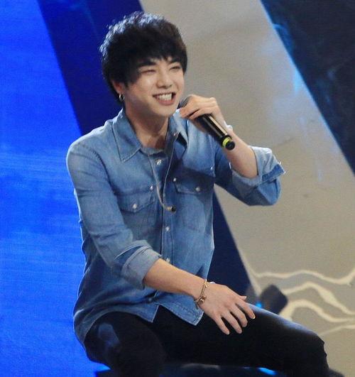 吃瓜娱乐圈华晨宇张碧晨,甜蜜互动背后的故事  第2张