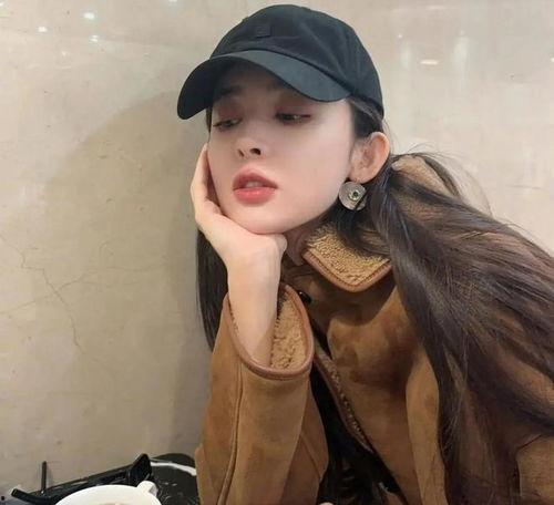 娱乐八卦吃瓜头像图片,吃瓜群众眼中的明星幕后故事  第2张